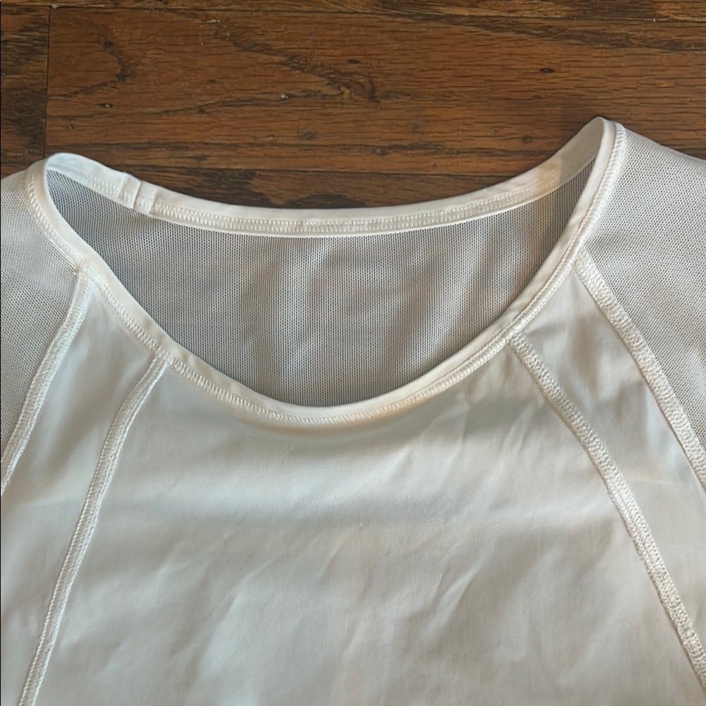 Lululemon Athletica White Muscle Tee Sleeveless Top - Picture 2 of 8